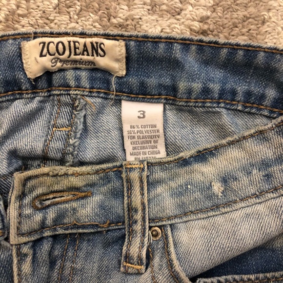 Denim Jean Shorts - Picture 3 of 3